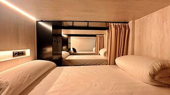 Literal Hostel