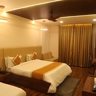 Hotel Amar Palace