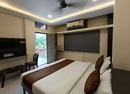 Jai Ambe Hotel