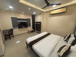 Jai Ambe Hotel