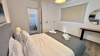 Sunrise Villa With Private Pool