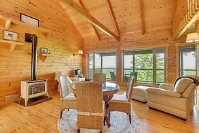 Bluff Views: 'bunker Hill' Cabin in Mindoro!