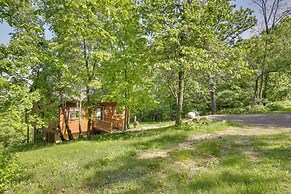 Bluff Views: 'bunker Hill' Cabin in Mindoro!