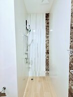 Minimalist Townhome Stay