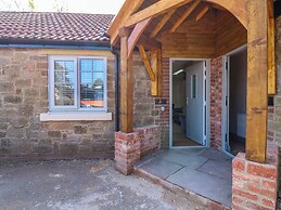 Spacious Cottage Number 5