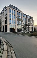 The Cyrus Hotel