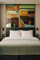 The Cyrus Hotel