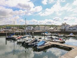 Harbourside Apartments