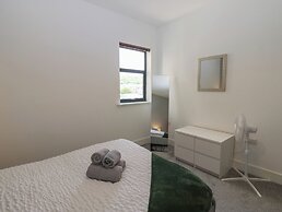 Harbourside Apartments
