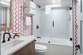Cutwater Inn & Suites