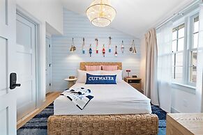 Cutwater Inn & Suites