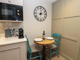 Cosy Cottage 1