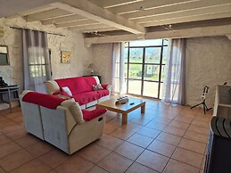 Charming Villa With Pool in Le Luc-en-provence