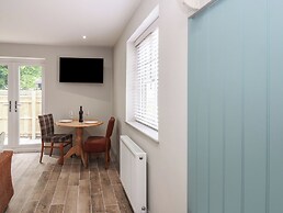Courtyard Cottage Number 10