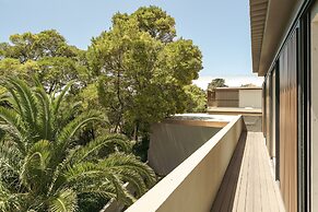Cascais Garden Escape by Cadenzalux