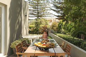 Cascais Garden Escape by Cadenzalux