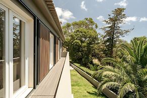 Cascais Garden Escape by Cadenzalux