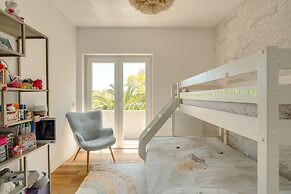 Cascais Garden Escape by Cadenzalux