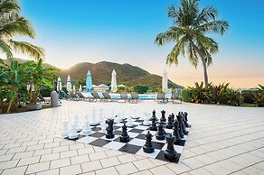 St. Martin Beach Resort & Spa