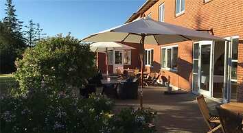 Hotel Strandlyst Badehotel