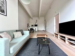 Spacious Loft Instant Favourite Up to 4