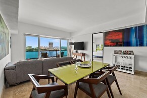 Deck12 Casino and Resort by Monyxbnb