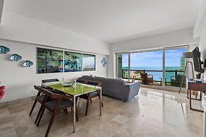 Deck12 Casino and Resort by Monyxbnb