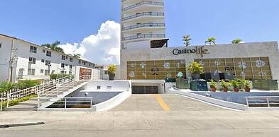 Deck12 Casino and Resort by Monyxbnb