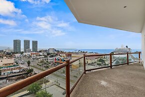Deck12 Casino and Resort by Monyxbnb