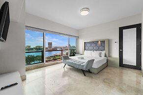 Deck12 Casino and Resort by Monyxbnb