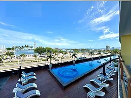 Deck12 Casino and Resort by Monyxbnb