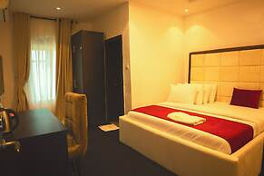 HomeWorth Hotel
