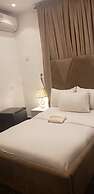 HomeWorth Hotel