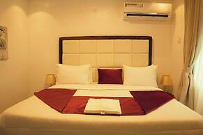 HomeWorth Hotel