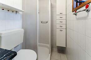 Chalet in Veluwe Near Forest Trails