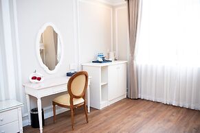 LaChateau
