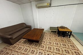 Sukhum Sukhumvit-Onnut Guest House