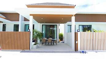 Narinsaya Pool villas