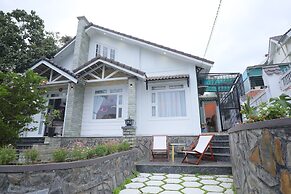 7 bedroom villa Flamingo Danang