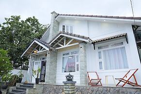 7 bedroom villa Flamingo Danang