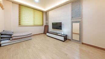 Boryeong The Daecheon Story Pension