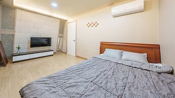 Boryeong The Daecheon Story Pension