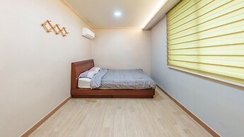 Boryeong The Daecheon Story Pension