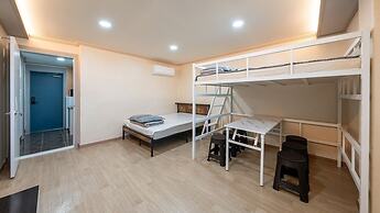 Boryeong The Daecheon Story Pension