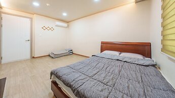 Boryeong The Daecheon Story Pension