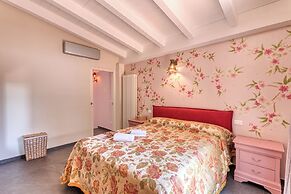 Villa Belvedere Condor - L - with Pool