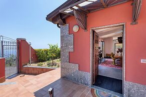 Villa Belvedere Condor - L - with Pool