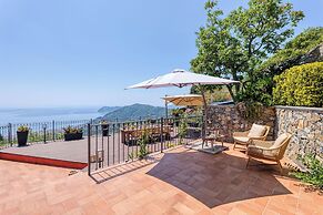 Villa Belvedere Condor - L - with Pool