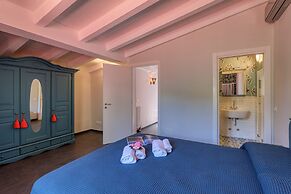 Villa Belvedere Condor - L - with Pool