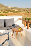 ROOTS Nature Living Milos